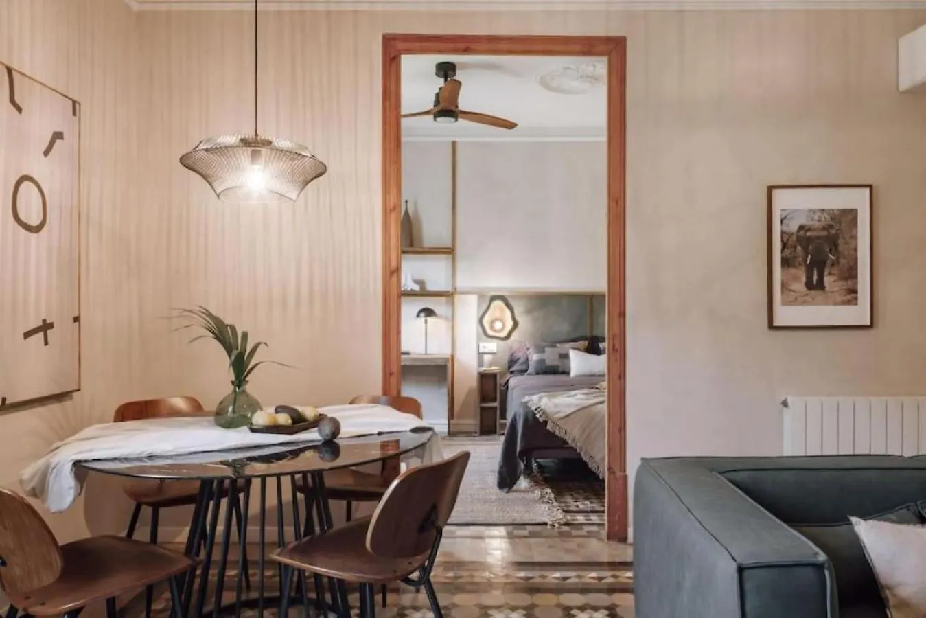 Ulindi - 2 Bedroom With Balcony In Eixample Esquerra 巴塞罗那 公寓